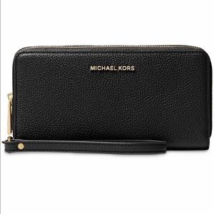 Michael Kors Jet Set Double Zip Around Wristlet
